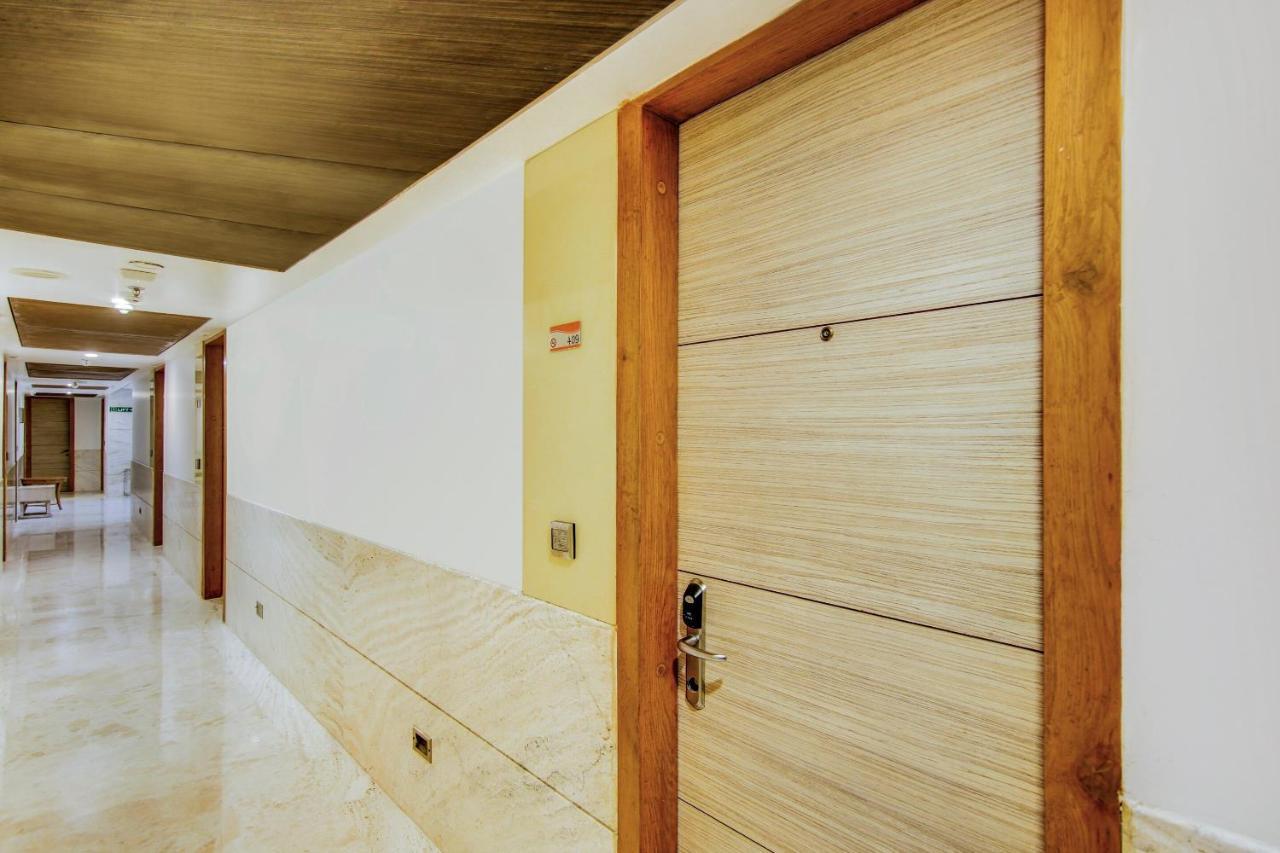 Отель Townhouse Oak Safdarjung Нью-Дели Экстерьер фото