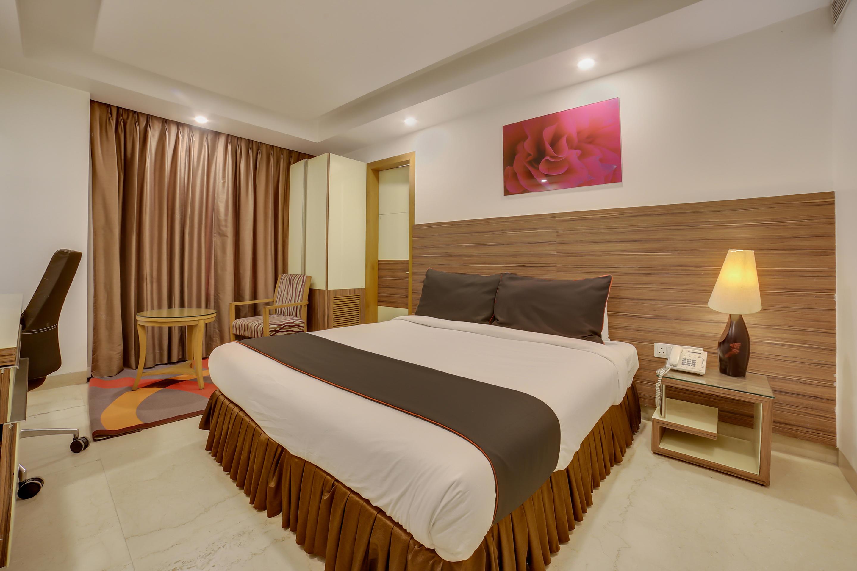 Отель Townhouse Oak Safdarjung Нью-Дели Экстерьер фото